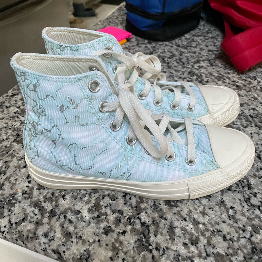 Women's Sneakers Converse Chuck Taylor All Star Tie Dye Blue Size 6 worn once